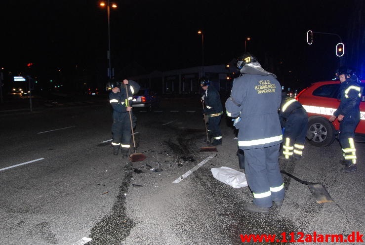 Trafikuheld. Horsensvej Nørrebrogade i Vejle.04/05-2013. Kl. 23:48.