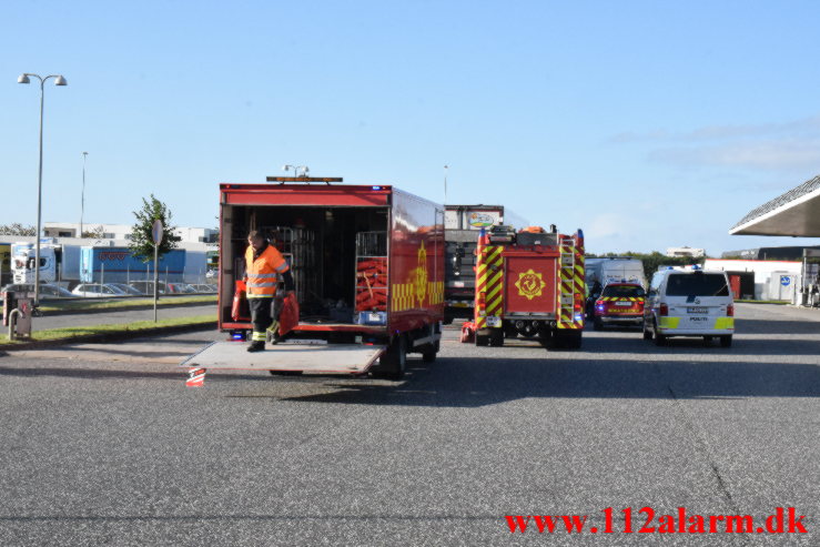 Større Benzin udslip. Dieselvej i Vejle. 15/09-2022. KL. 08:42.