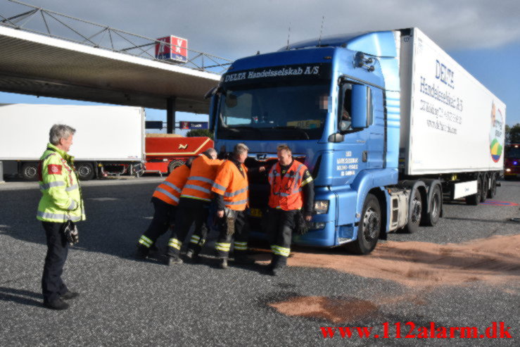 Større Benzin udslip. Dieselvej i Vejle. 15/09-2022. KL. 08:42.