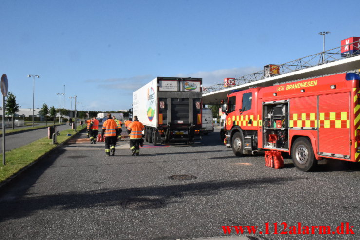 Større Benzin udslip. Dieselvej i Vejle. 15/09-2022. KL. 08:42.