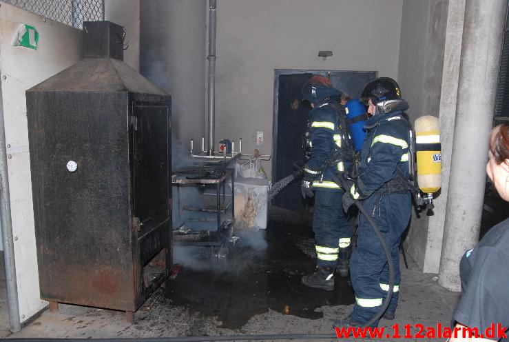 Melding lød på brand Etageejendom. Torvehallerne i Vejle. 26/10-2013. Kl. 08:18.