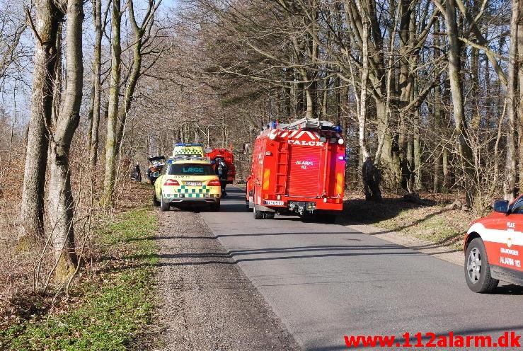 Ældre dame ramte 4 træer. Nørupvej ved Gadbjerg. 27/04-2013. Kl. 07:44.