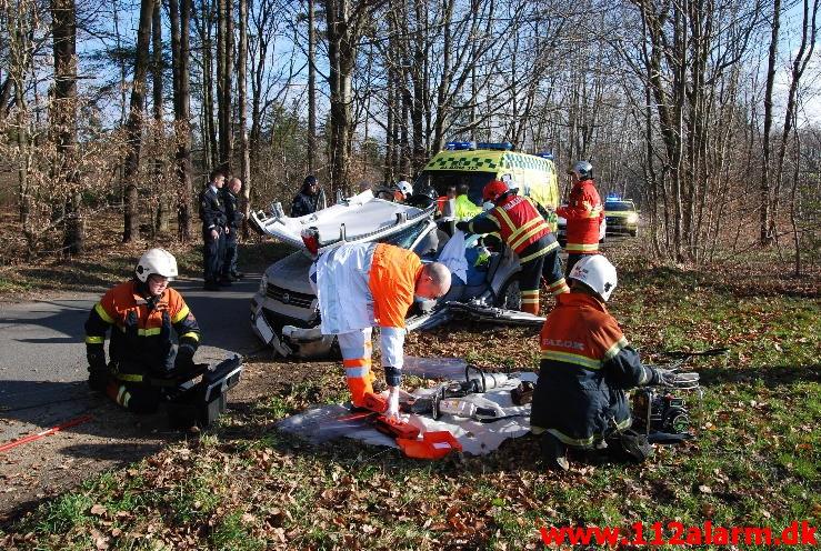 Ældre dame ramte 4 træer. Nørupvej ved Gadbjerg. 27/04-2013. Kl. 07:44.