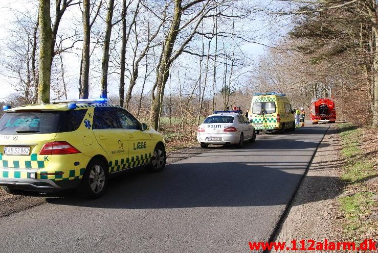 Ældre dame ramte 4 træer. Nørupvej ved Gadbjerg. 27/04-2013. Kl. 07:44.