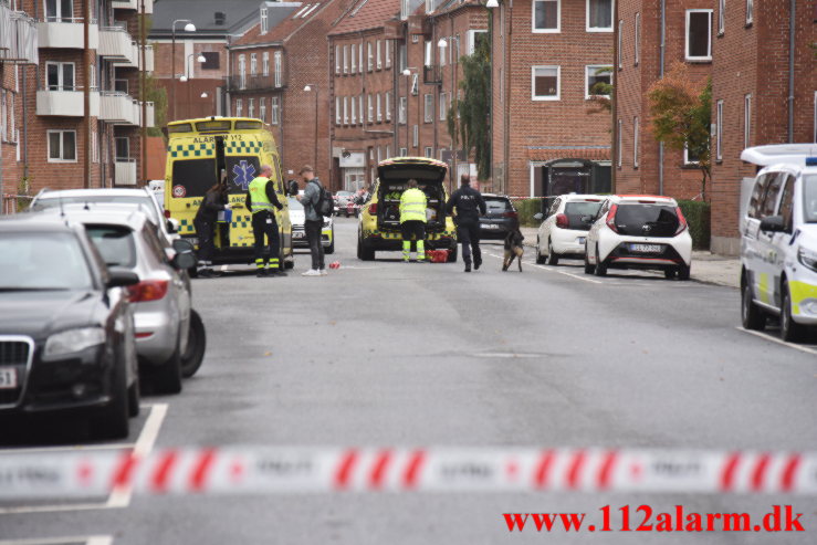 Dræbt med flere knivstik. Svendsgade i Vejle. 05/10-2022. KL. 11:00.