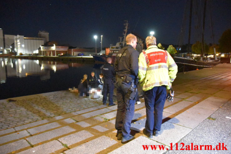 Mand i Havnen. Vejle Havn. 09/10-2022. KL. 02:07.