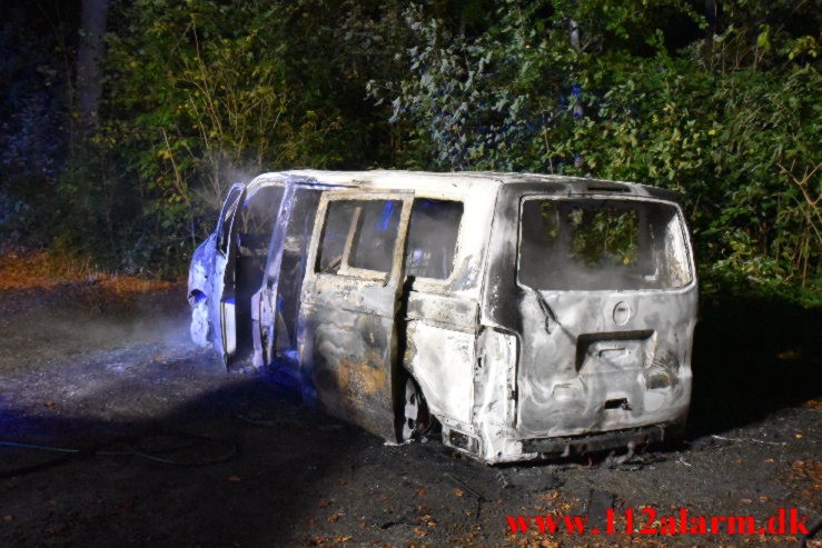 Satte ild til bilen og flygtet fra stedet. Nørreskoven ved Vejle. 01/11-2022. Kl. 20:58.