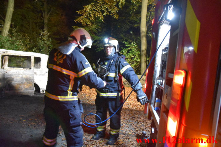 Satte ild til bilen og flygtet fra stedet. Nørreskoven ved Vejle. 01/11-2022. Kl. 20:58.