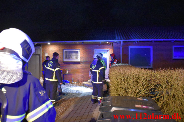 Brand i villa. Engvej i Gadbjerg. 03/03-2023. KL. 21:34.