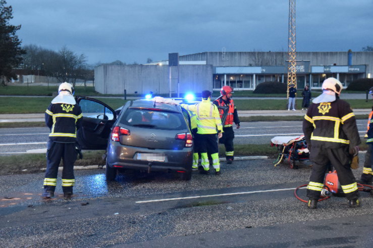 Over så lastbilen. Viborgvej i Vejle. 28/03-2023. KL. 20:03.