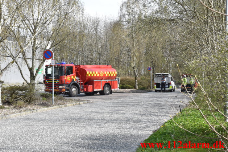 Brand i ester Food. Solkilde Alle i Vejle. 22/04-2023. KL. 15:46.