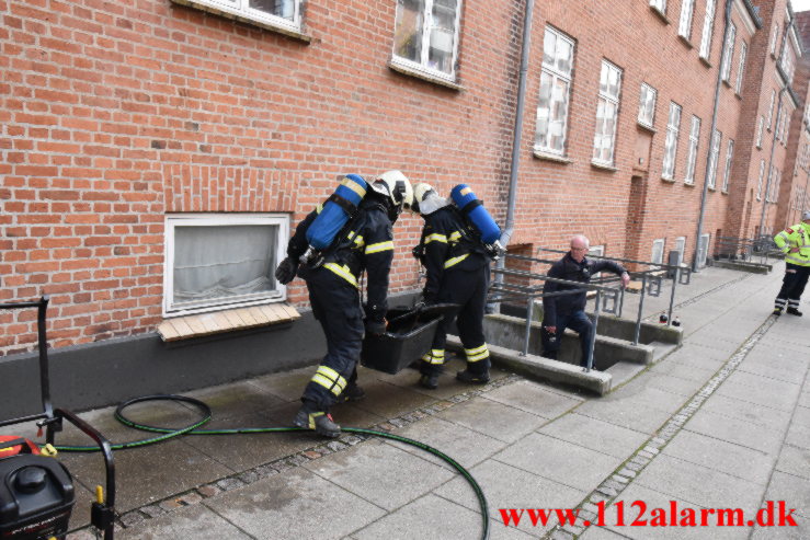 Airfryer satte ild i køkken. Nyboesgade 76 i Vejle. 25/04-2023. KL. 10:28.