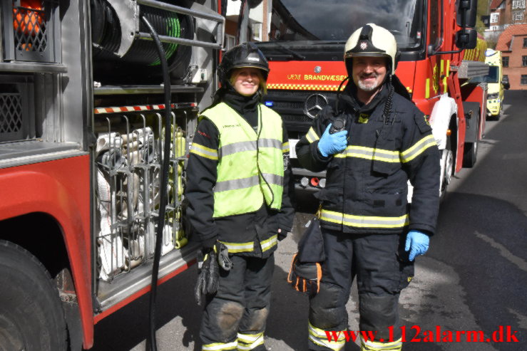 Airfryer satte ild i køkken. Nyboesgade 76 i Vejle. 25/04-2023. KL. 10:28.