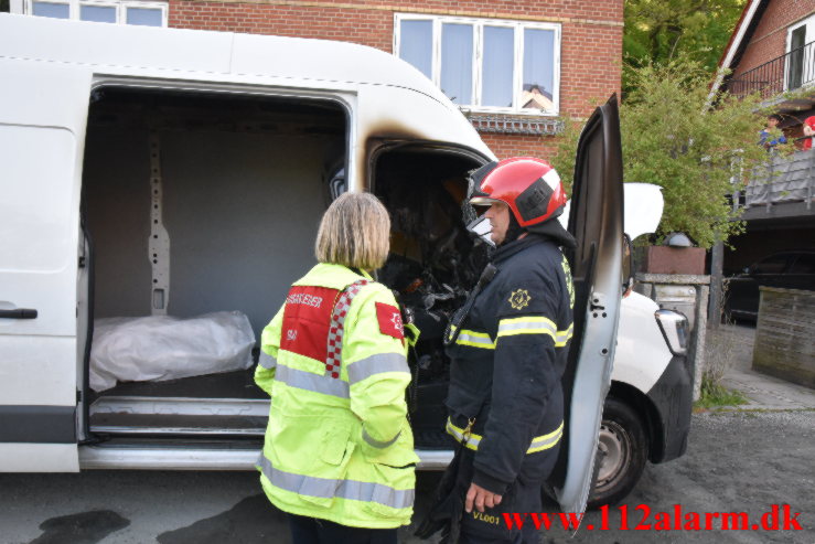 Brand i Varevogn. Skovvejen i Vejle. 13/05-2023. KL. 18:25.