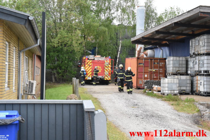 Ild i udsugningsanlæg. Rørhaven i Vejle. 23/05-2023. KL. 11:17.