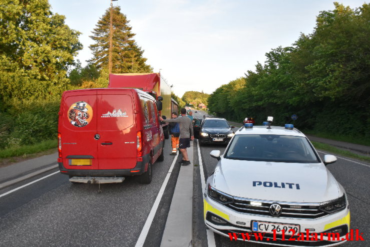 Cirkus i trafikken på Fredericiavej I Vejle. 31/05-2023. KL. 20:15.