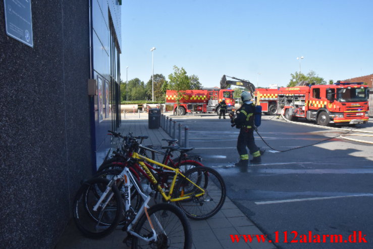 Brand i Elgiganten. Damhaven i Vejle. 11/06-2023. K. 16:01.