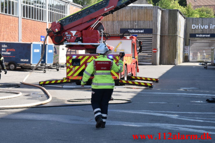 Brand i Elgiganten. Damhaven i Vejle. 11/06-2023. K. 16:01.