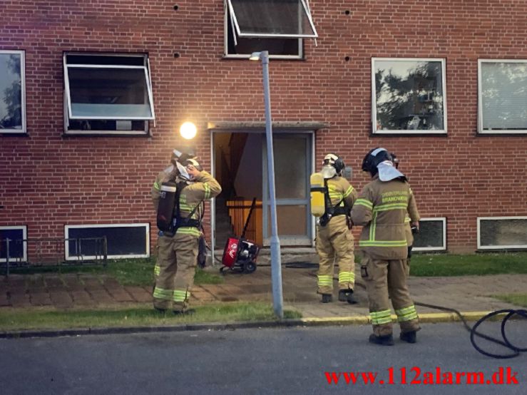 Røg i køkkenet. Frederiksbergvej i Løsning. 24/06-2023. KL. 22:03.