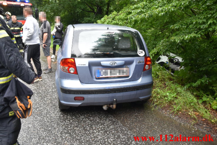 Ramte en bil og flygtet. Ny Hornstrupvej i Vejle. 05/07-2023. KL. 15:45.