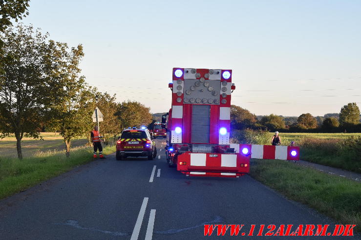 Væltet Lastbil. Andkærvej ved Andkær. 05/09-2023. KL. 16:54.