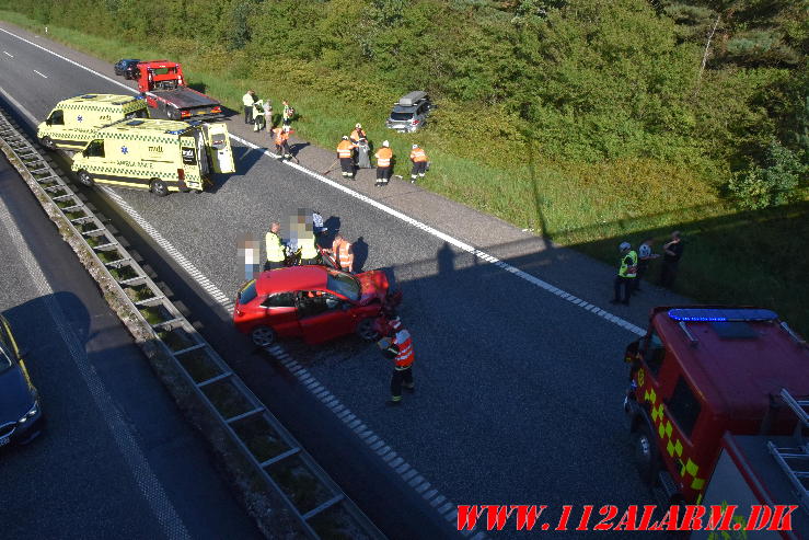 3 biler kørte sammen. Motorvejen ved Hedensted. 06/09-2023. Kl. 16:37.