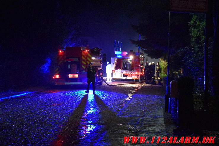 Brand i villa. Engvej i Gadbjerg. 19/09-2023. KL. 20:31.