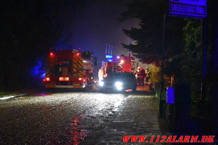 Brand i villa. Engvej i Gadbjerg. 19/09-2023. KL. 20:31.