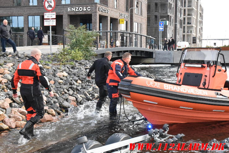 Endnu en speciel redningsopgave. Andkær vig strand. 12/10-2023. KL. 11:28.