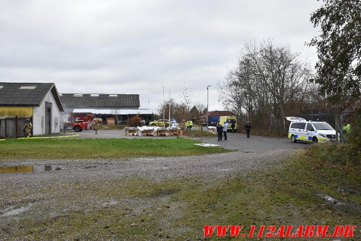 Bygningsbrand. Torvegade i Tørring. 16/11-2023. Kl. 12:43.