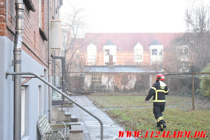 Påsat brand i lejlighed.  Valdemarsgade i Vejle. 25/12-2023. KL. 14:28.