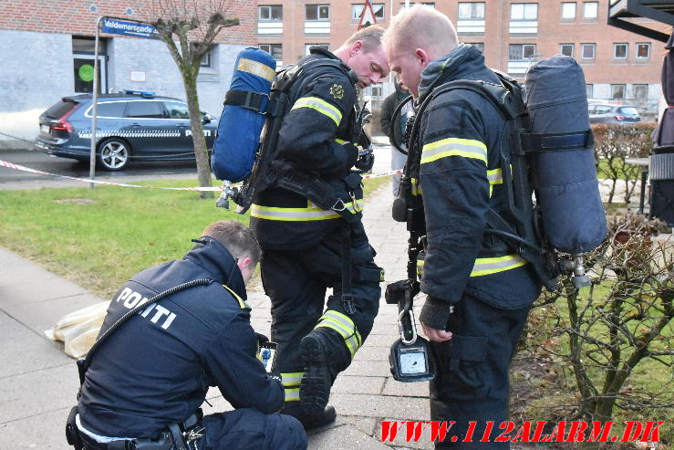 Påsat brand i lejlighed.  Valdemarsgade i Vejle. 25/12-2023. KL. 14:28.