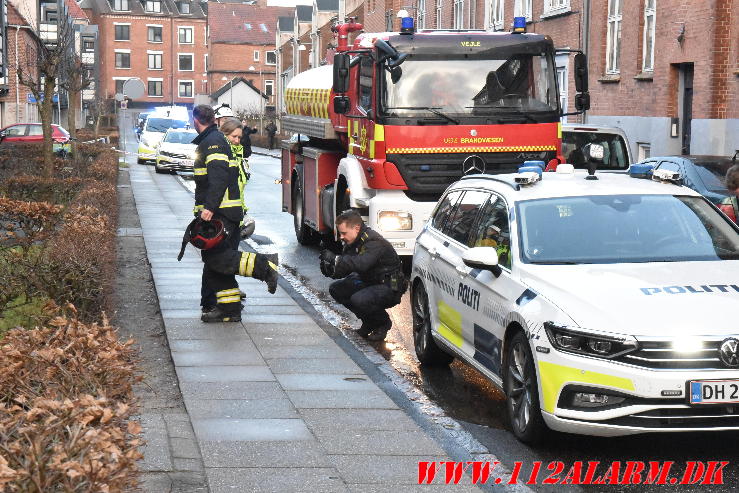 Påsat brand i lejlighed.  Valdemarsgade i Vejle. 25/12-2023. KL. 14:28.