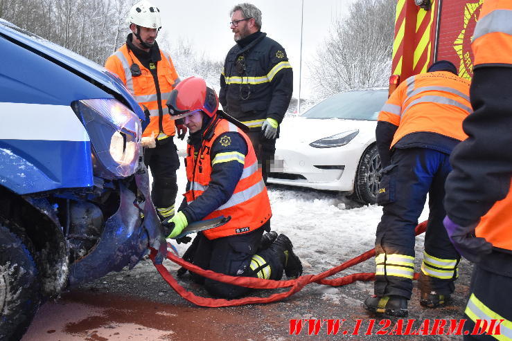 En må havde kørt over for rødt. Horsensvej i Vejle. 04/01-2024.