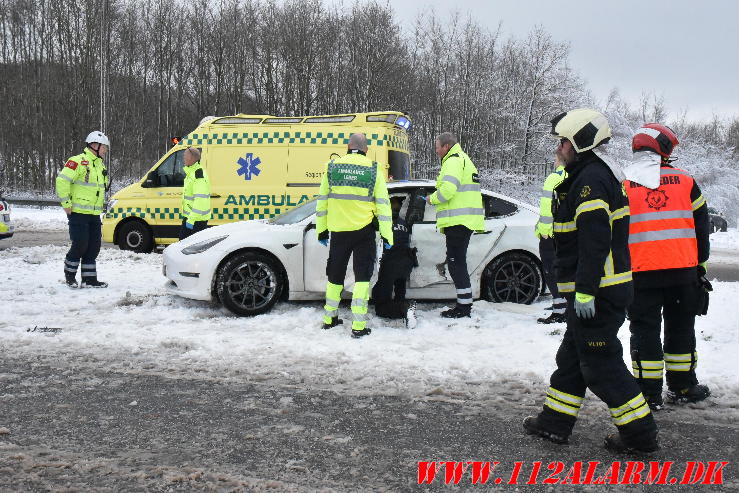 En må havde kørt over for rødt. Horsensvej i Vejle. 04/01-2024.