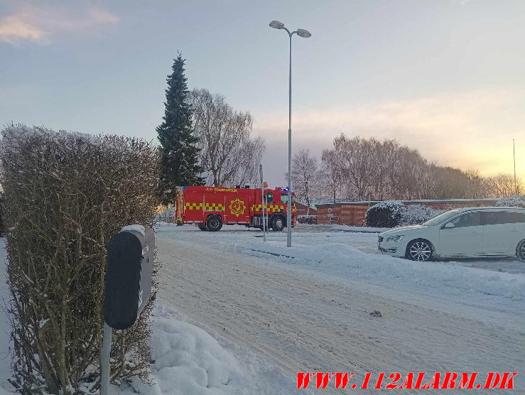Brandalarmen gik i gang. Kollerupvej (Kollerup Skole) 18/01-2024. Kl. 15:50.