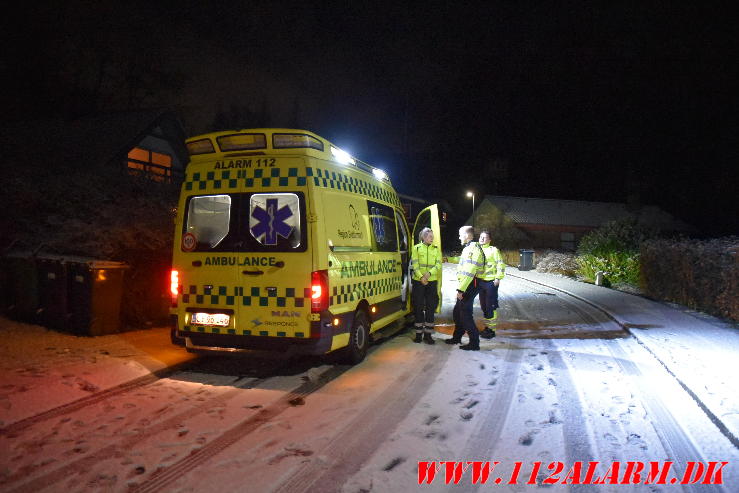 Stort skred ramte en garage. Banevang i Vejle. 07/02-2024. Kl. 22:37.