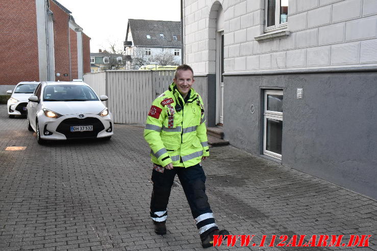 Ældre mand sad fast. Langelinie i Vejle. 13/02-2024. KL. 16:41.