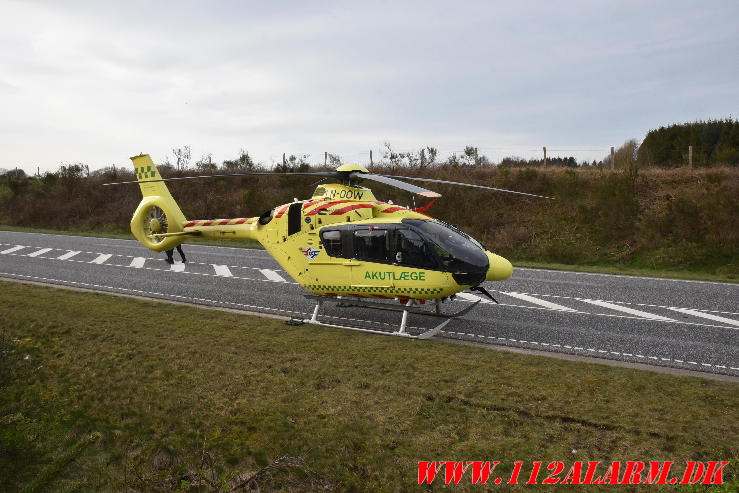 Alvorlig trafikuheld. Rute 28 mellem Vandel og Gødding. 06/04-2024. Kl. 18:05.