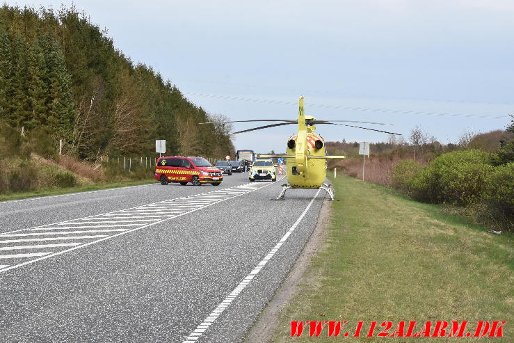 Alvorlig trafikuheld. Rute 28 mellem Vandel og Gødding. 06/04-2024. Kl. 18:05.