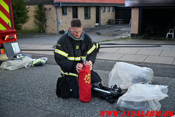 Brand i garage. Bellisvej i Vejle. 08/05-2025. KL. 20:13.