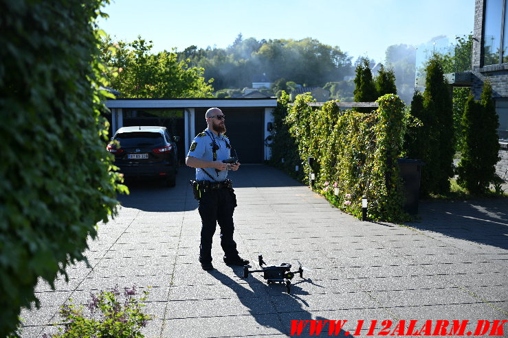Brand i villa. Brønsbjergvej i Bredballe. 12/05-2025. KL. 17:37.