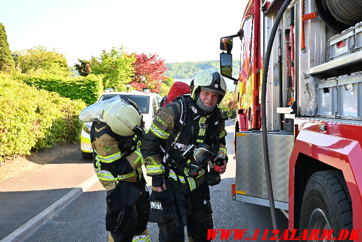 Brand i villa. Brønsbjergvej i Bredballe. 12/05-2025. KL. 17:37.