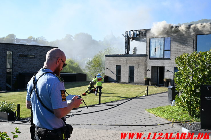 Brand i villa. Brønsbjergvej i Bredballe. 12/05-2025. KL. 17:37.