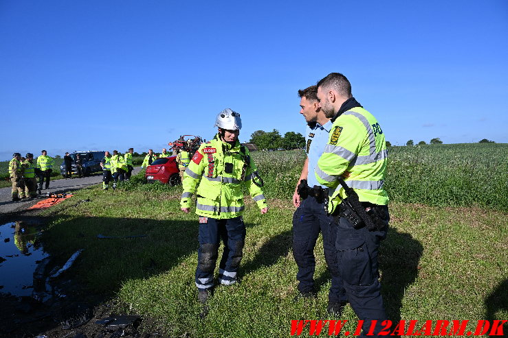 Overså vejkryds. Tørringvej ved Ildved. 03/06-2025. KL. 08:12.